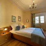 מלון Schloss 3*