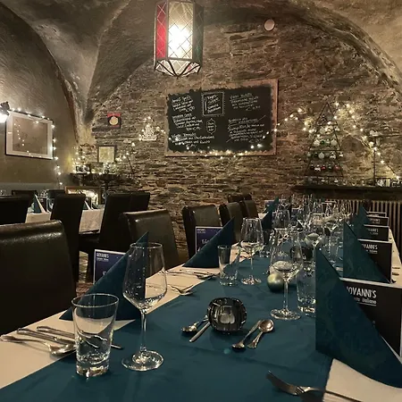 泽尔城堡酒店 3* 摩泽尔河畔的泽尔