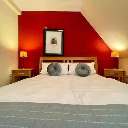 Schloss Hotel 3*